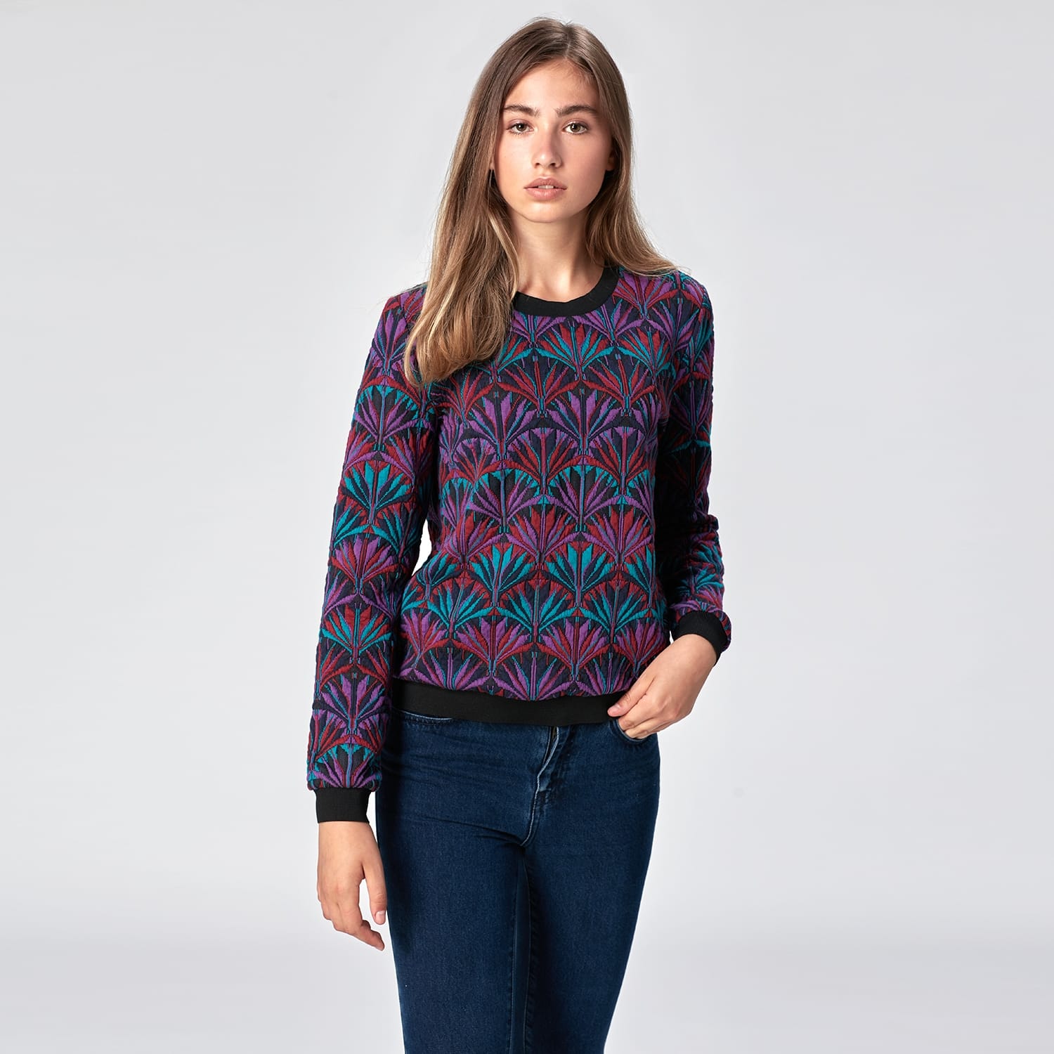 AÇIK YAKA SWEATSHIRT