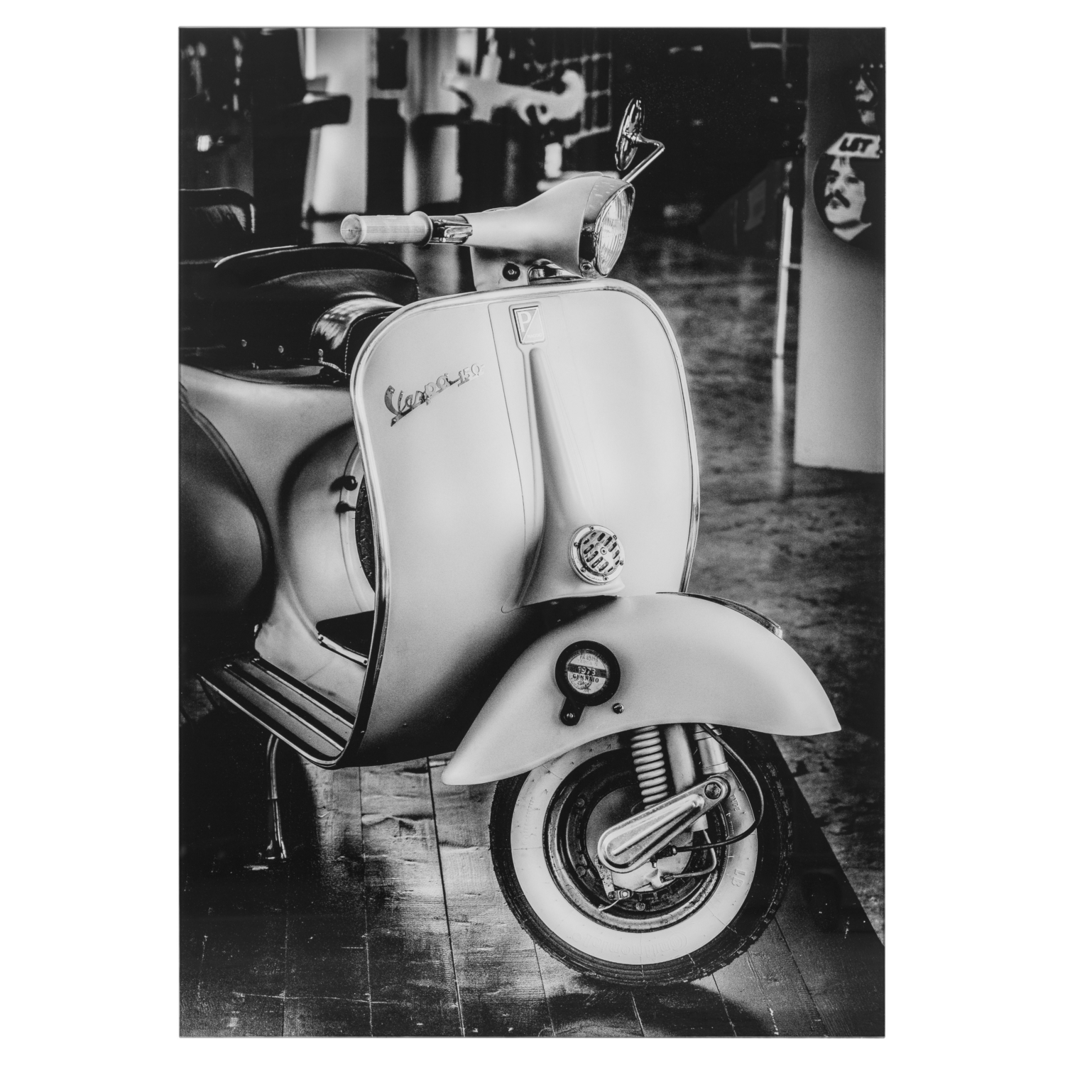 WHITE VESPA PANO 76X51 CM