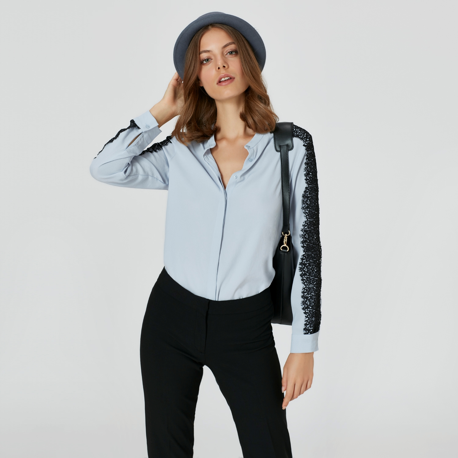 DANTEL DETAYLI GÖMLEK