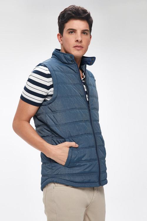  DİK YAKA CEPLİ YELEK