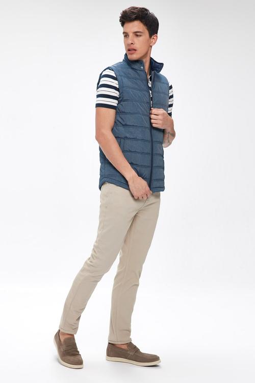  DİK YAKA CEPLİ YELEK