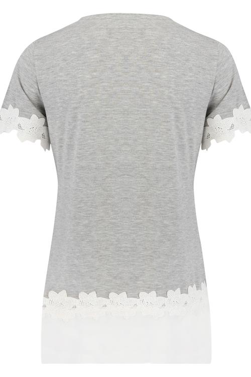  GÜPÜR DETAYLI T-SHIRT