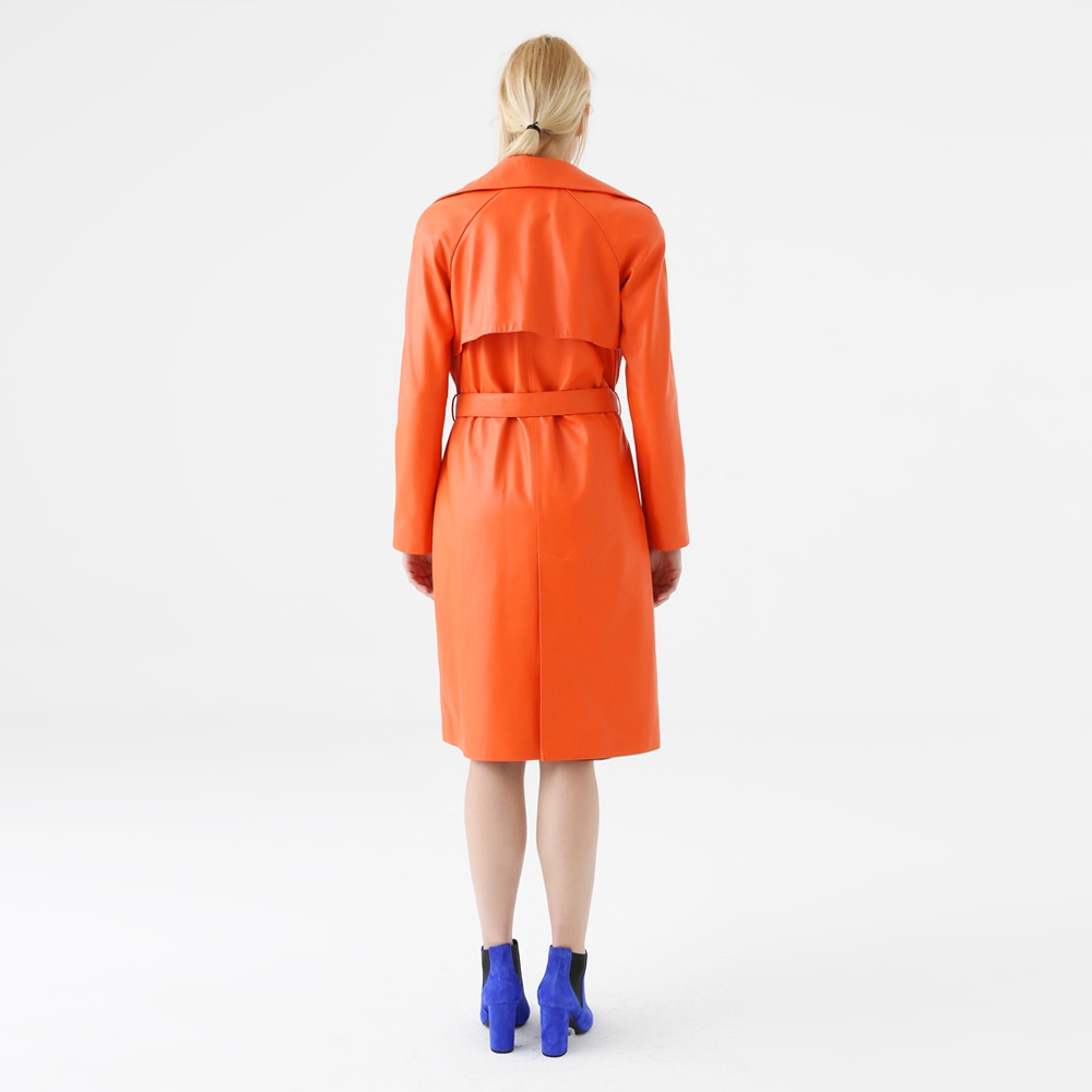 ARZU KAPROL VE MUDO TRENÇKOT