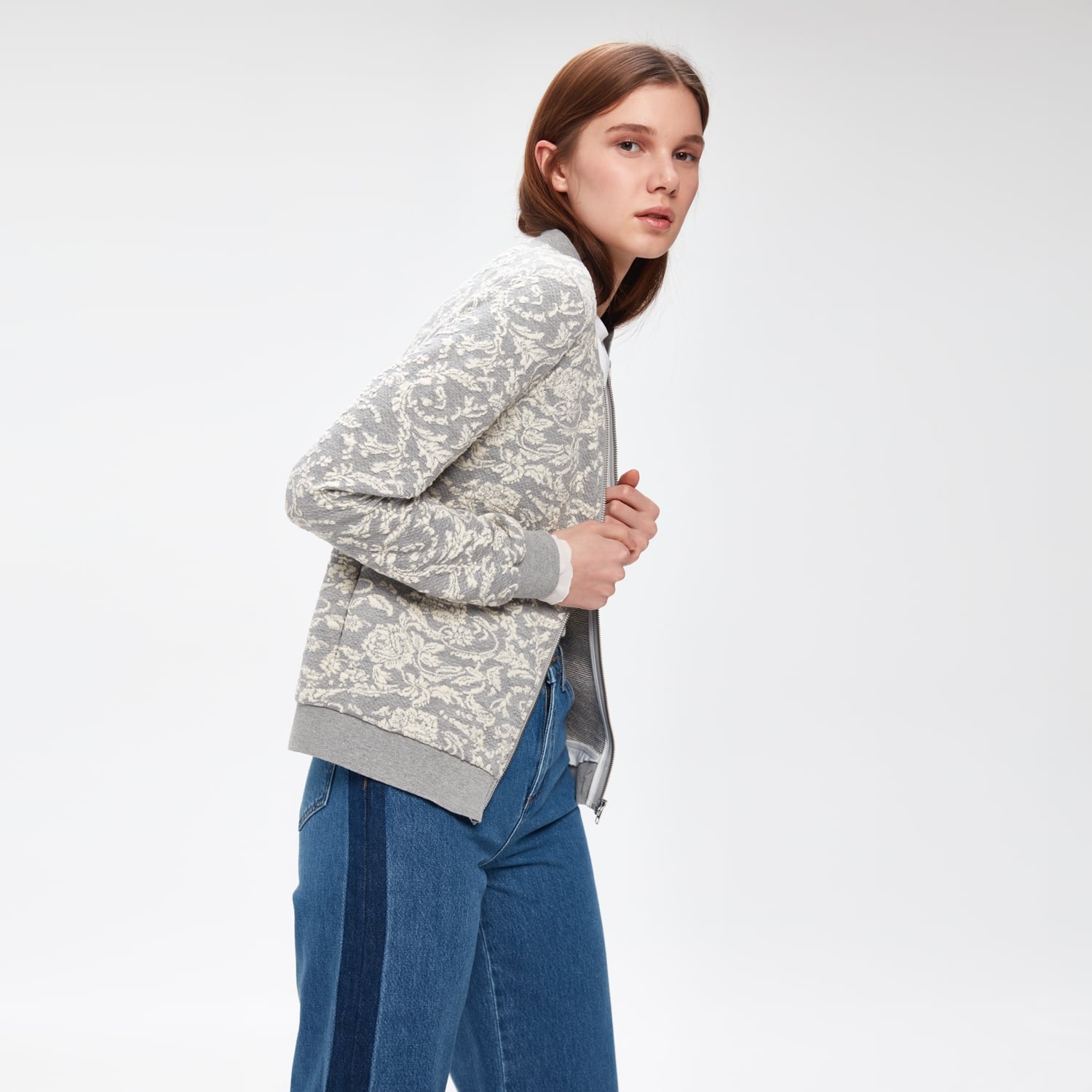 DESENLİ ÖRME CEKET