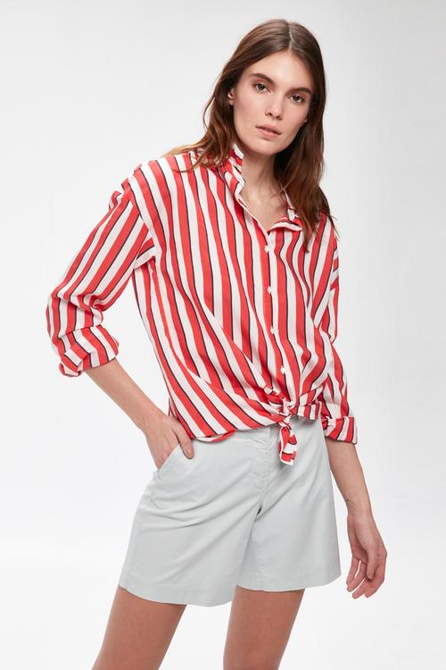  ÇİZGİLİ CASUAL GÖMLEK