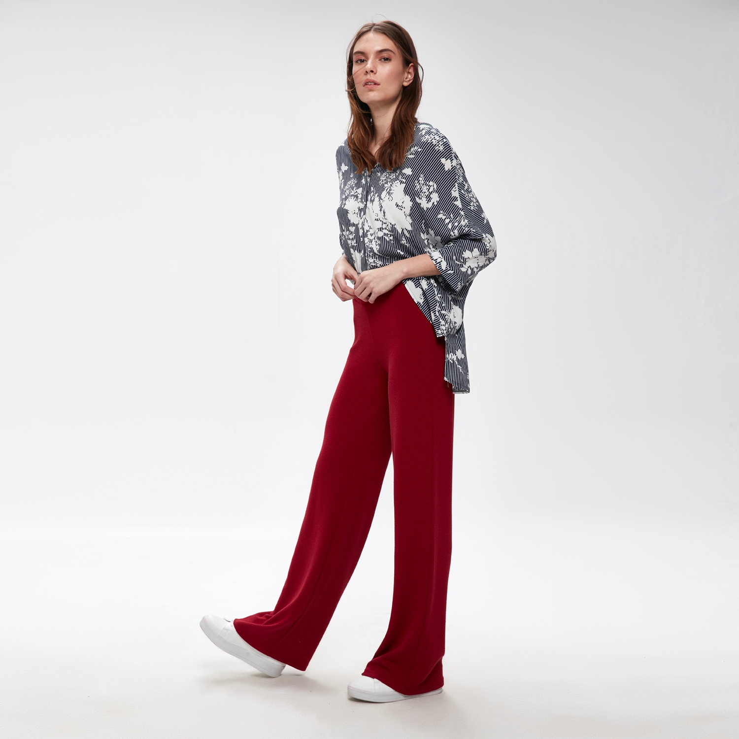 ÇİÇEKLİ BOL KESİM GÖMLEK