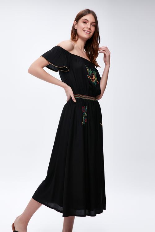  KANAVİÇE İŞLEMELİ MAXİ ELBİSE