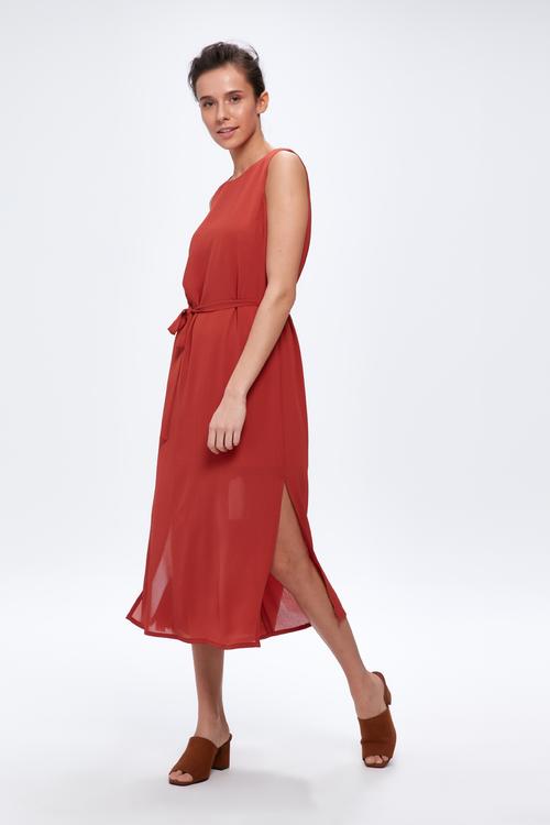  BELDEN İPLİ ELBİSE