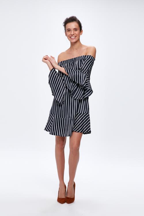  ÇİZGİLİ STRAPLEZ ELBİSE