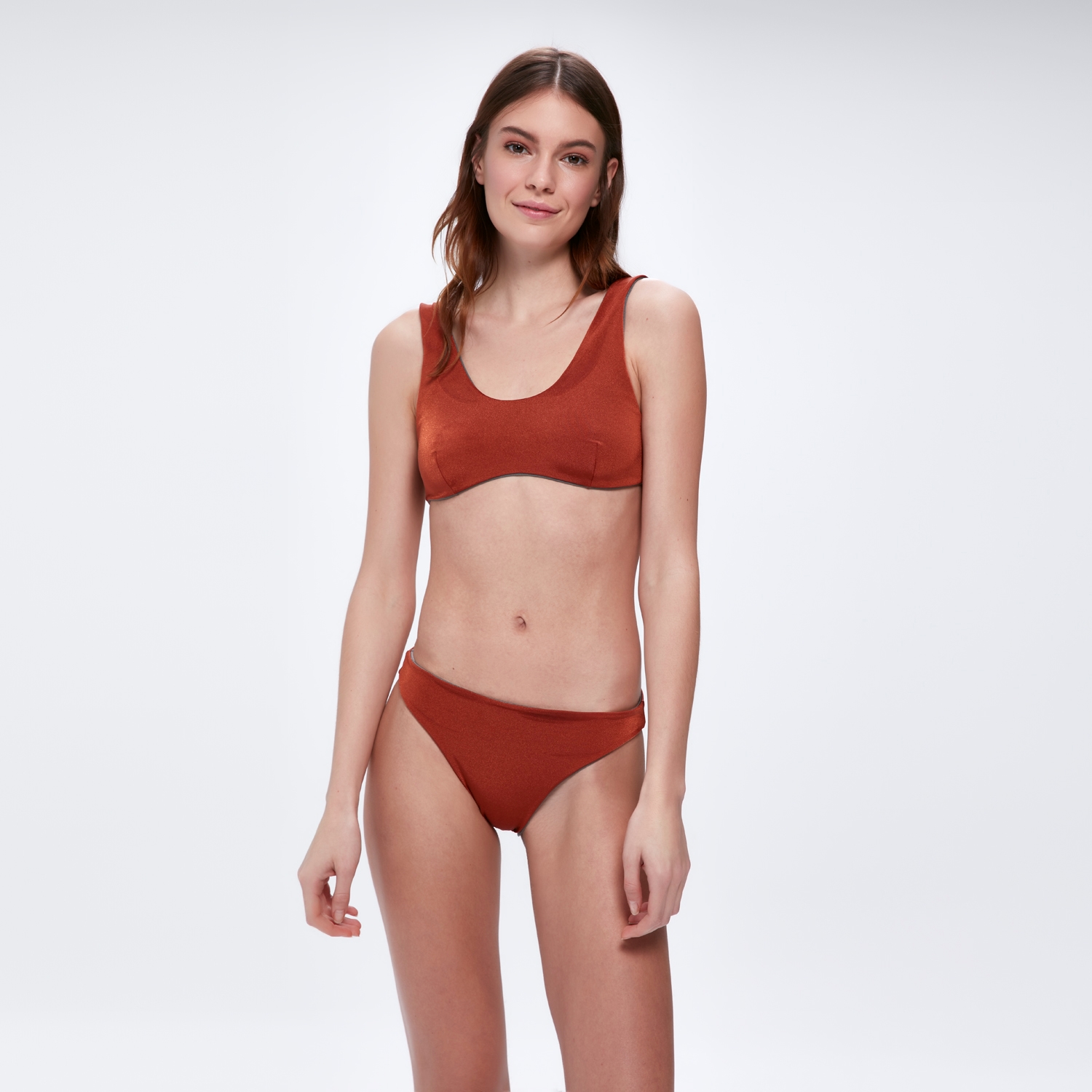 ÇİFT TARAFLI BİKİNİ TAKIMI