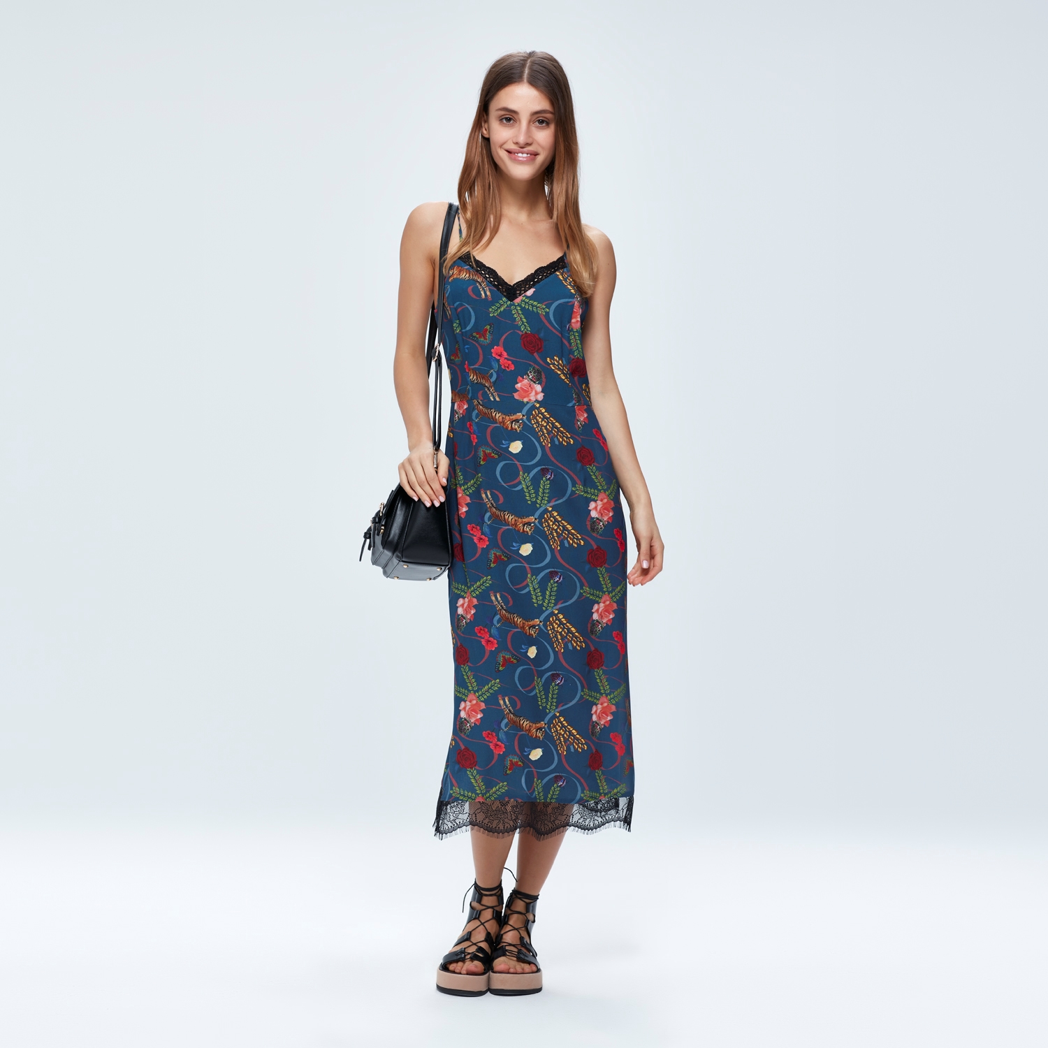 İP ASKILI V YAKA ELBİSE