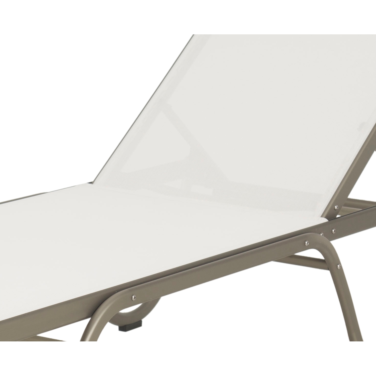 MARRON ŞEZLONG BEYAZ