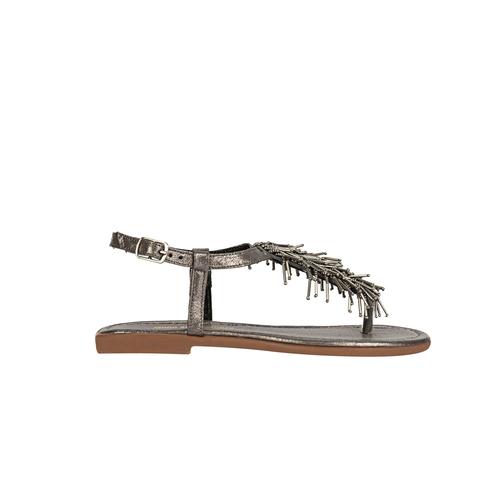  BONCUK PÜSKÜLLÜ PARMAK ARASI SANDALET