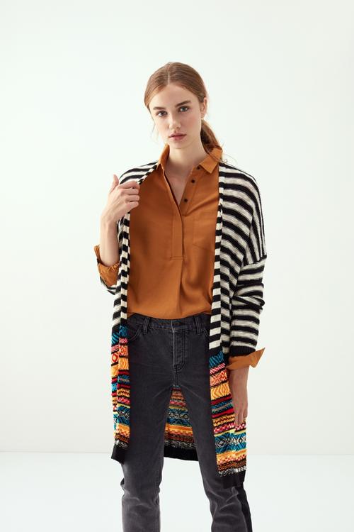  ÇİZGİLİ ETNİK DESENLİ UZUN HIRKA