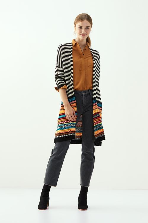  ÇİZGİLİ ETNİK DESENLİ UZUN HIRKA