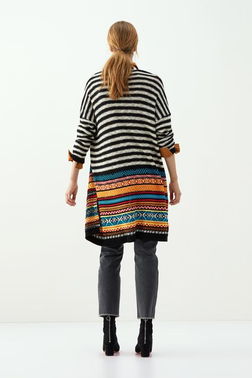  ÇİZGİLİ ETNİK DESENLİ UZUN HIRKA