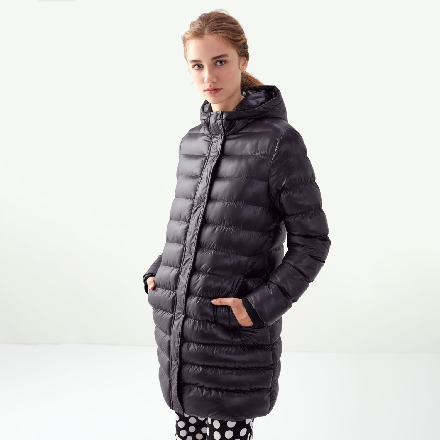 KAPÜŞONLU ŞİŞME MONT