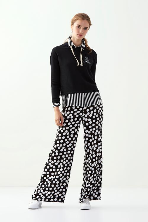  KAPÜŞONLU SWEATSHIRT
