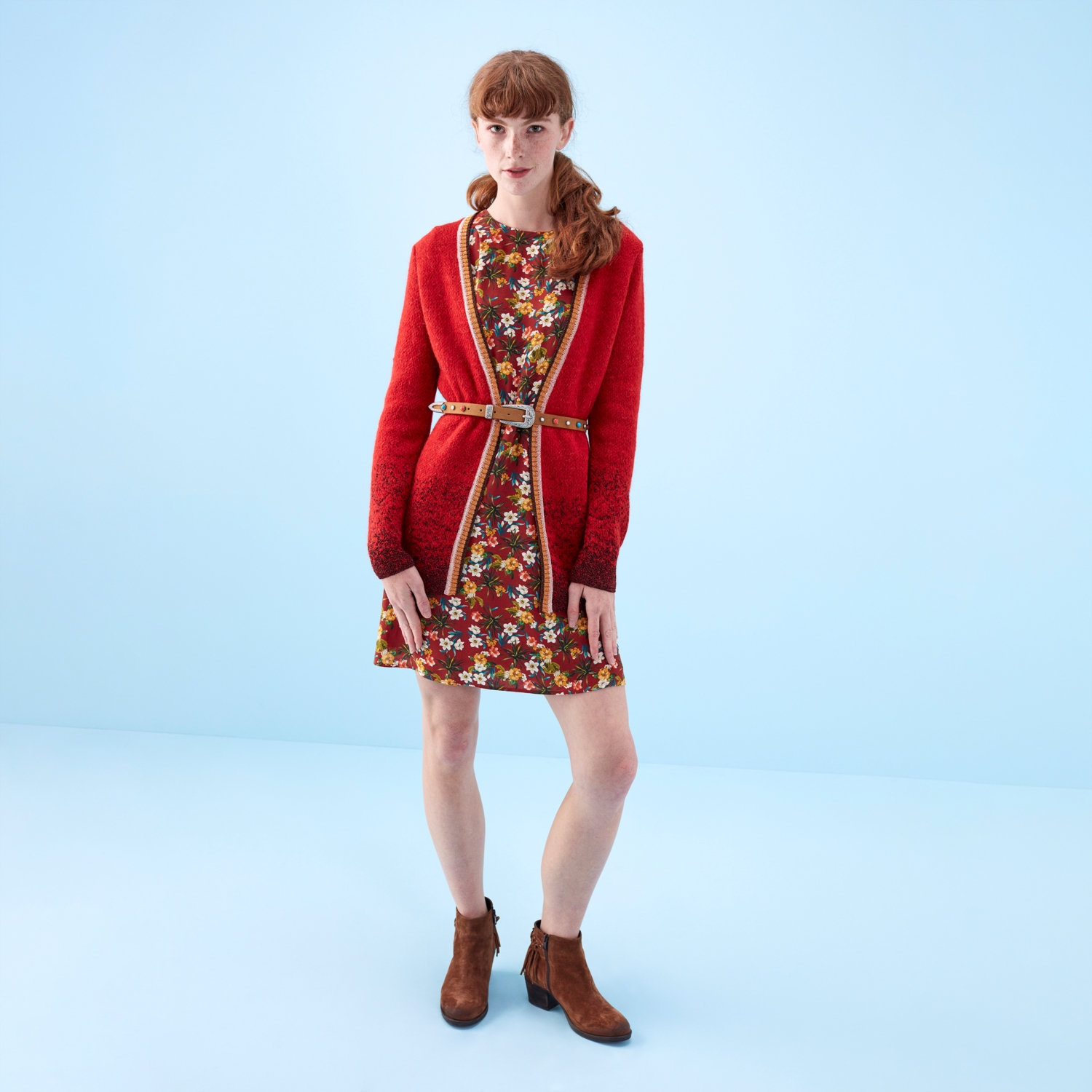 ŞERİTLİ AÇIK YAKA UZUN HIRKA