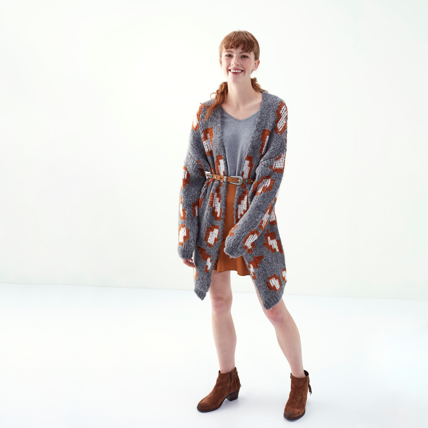 DESENLİ TRİKO AÇIK YAKA HIRKA