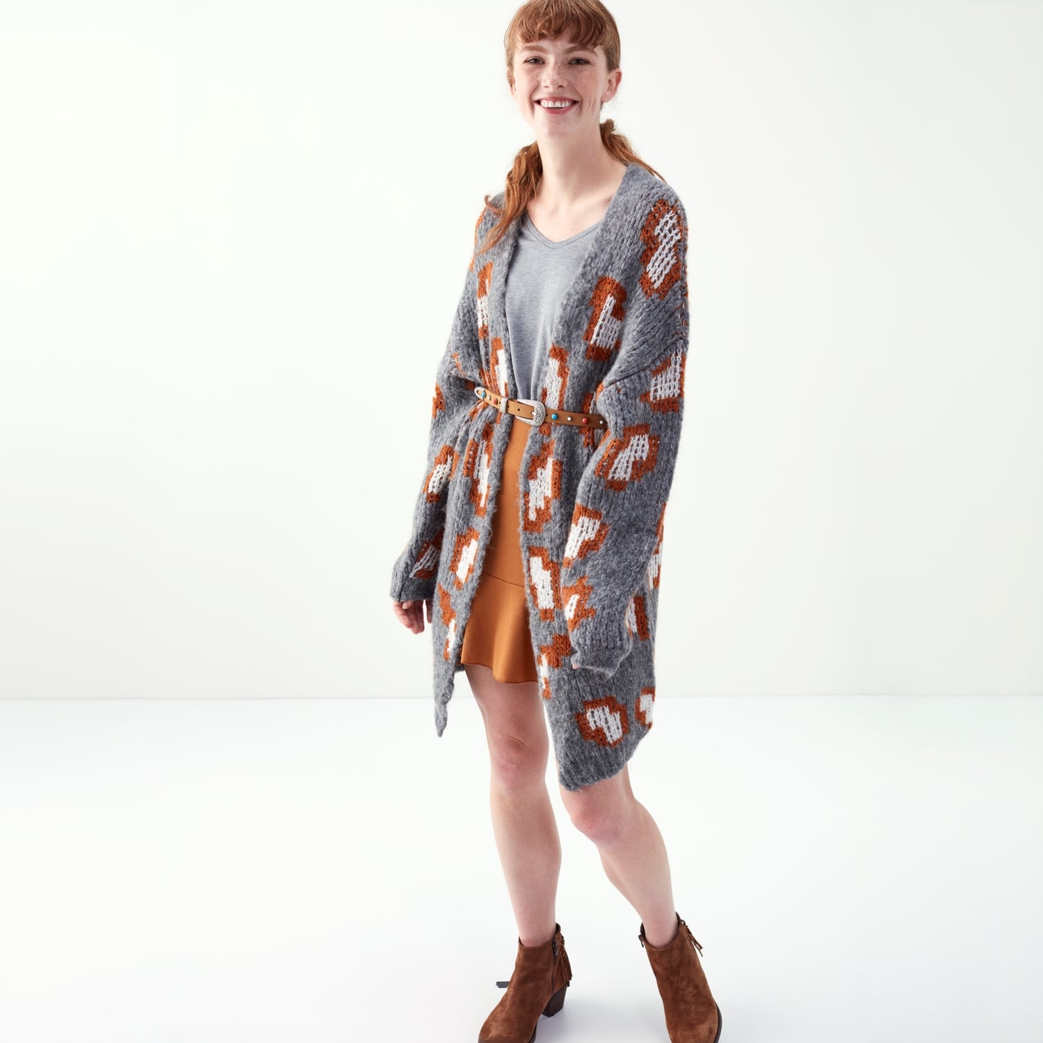 DESENLİ TRİKO AÇIK YAKA HIRKA