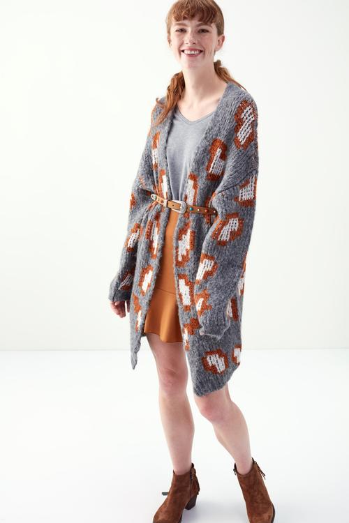  DESENLİ TRİKO AÇIK YAKA HIRKA