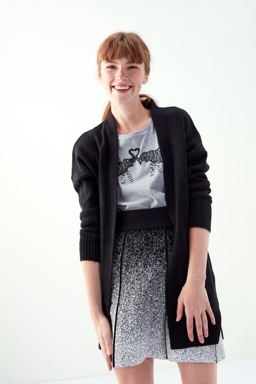  AÇIK YAKA UZUN HIRKA