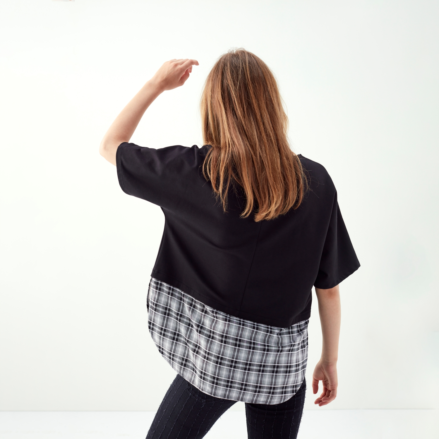 GÖMLEK DETAYLI BİSİKLET YAKA SWEATSHİRT