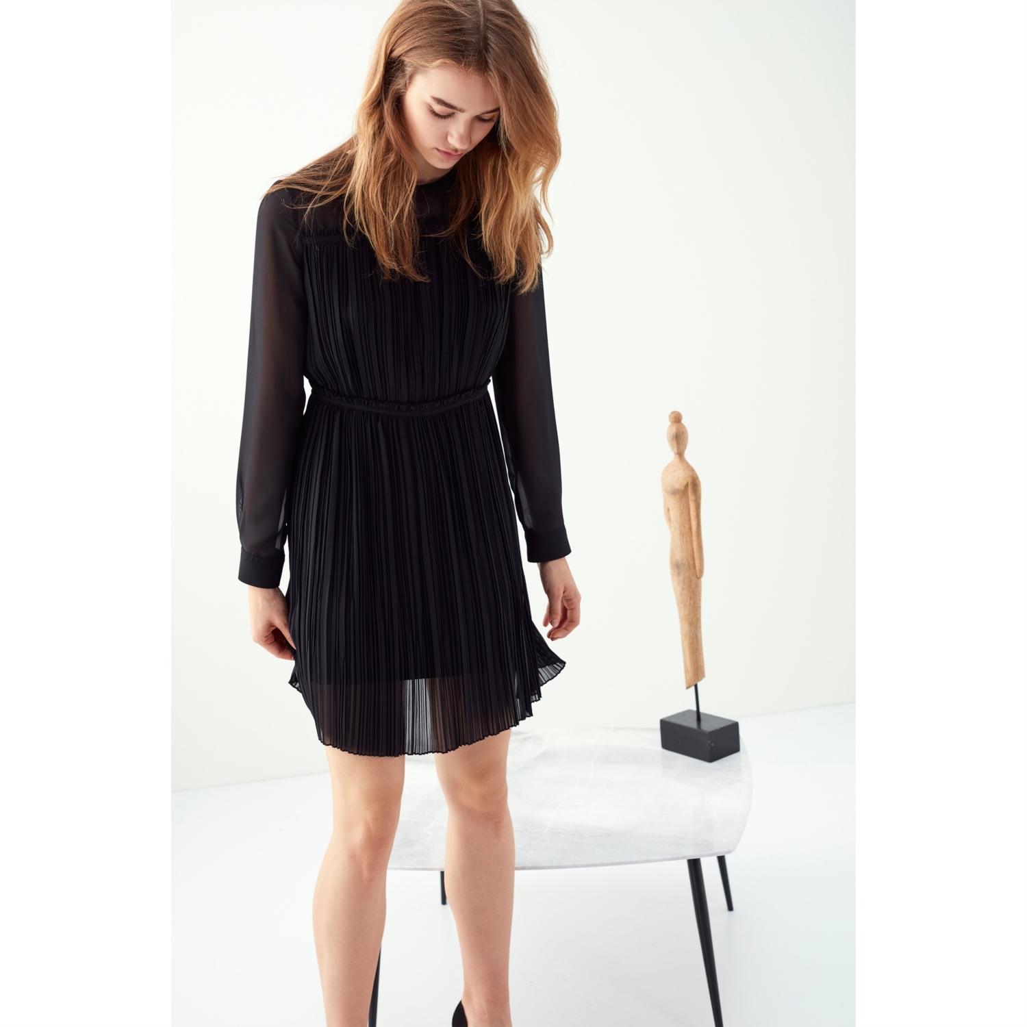 TÜL DETAYLI ELBİSE