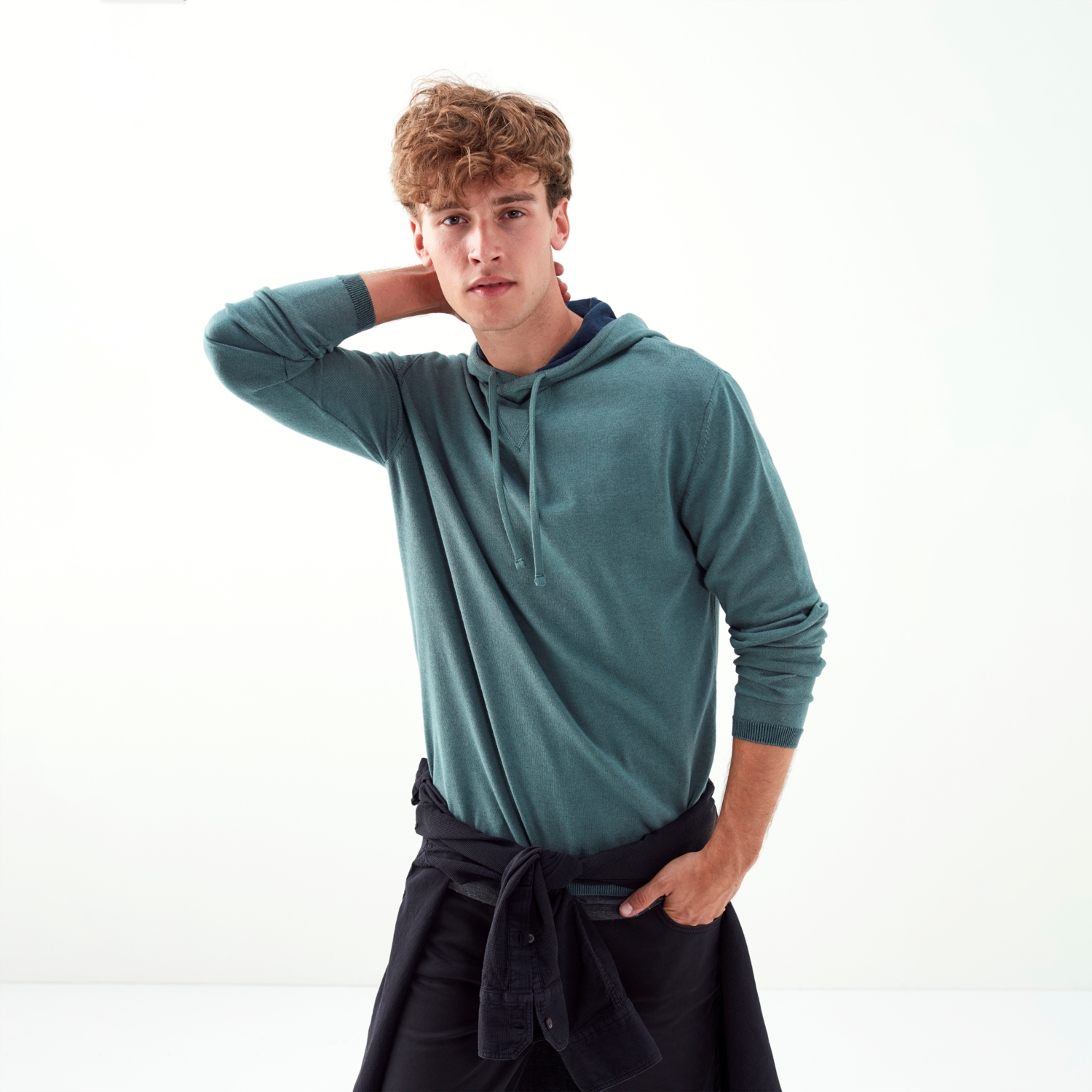 KAPÜŞONLU PAMUKLU SWEATSHİRT