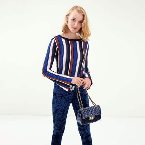  KADİFE GÖRÜNÜMLÜ ÇAPRAZ ASKILI ÇANTA