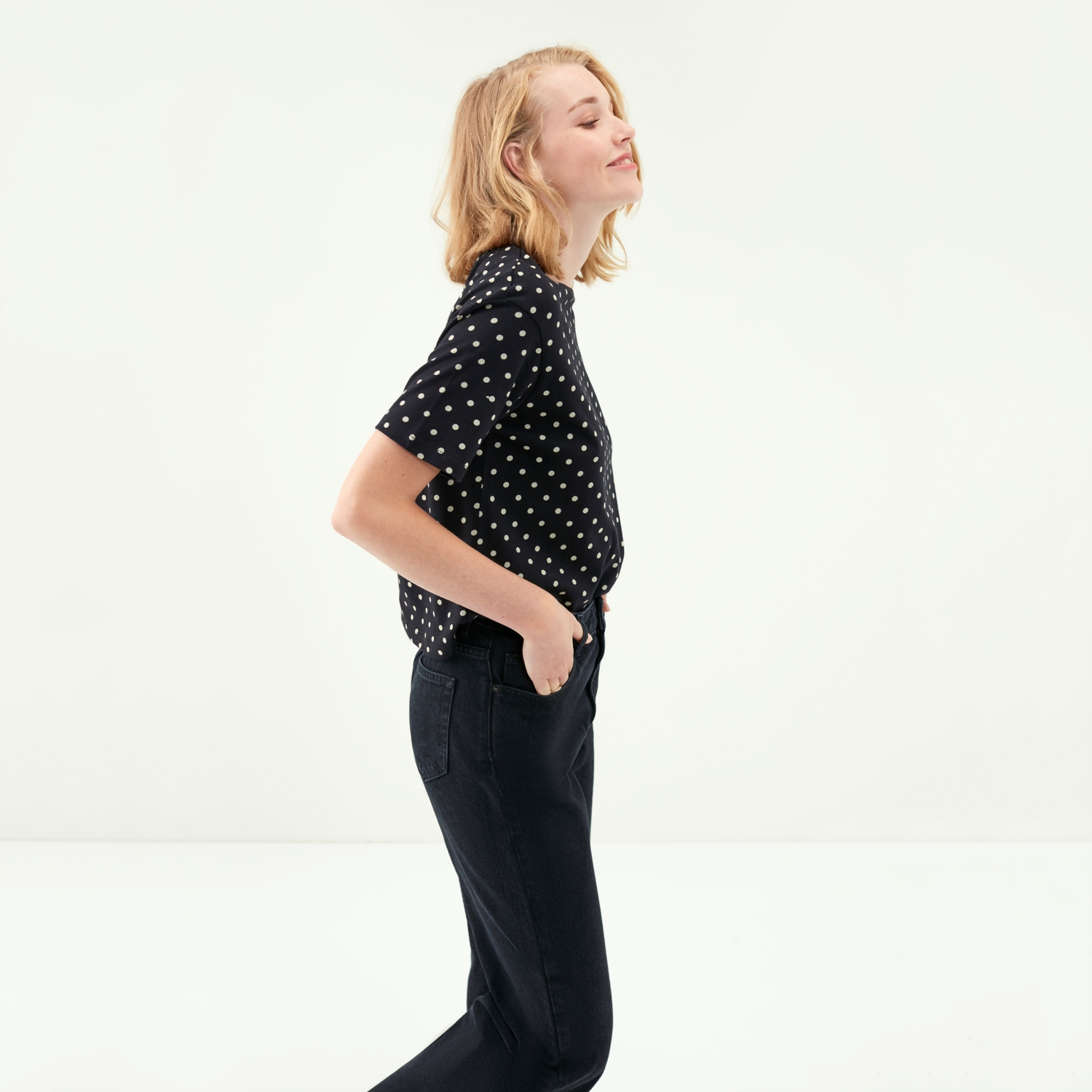 SIYAH YÜKSEK BEL CROP FLARE JEAN PANTOLON