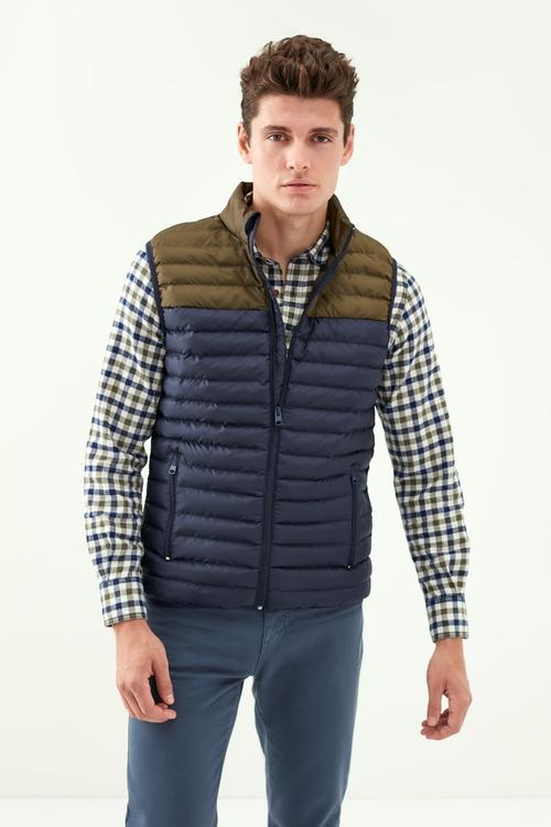  İKİ RENKLİ KAPİTONELİ ŞİŞME YELEK