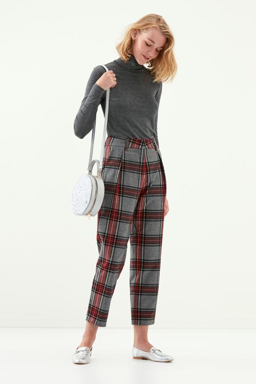  EKOSE DESENLİ HAVUÇ PANTOLON