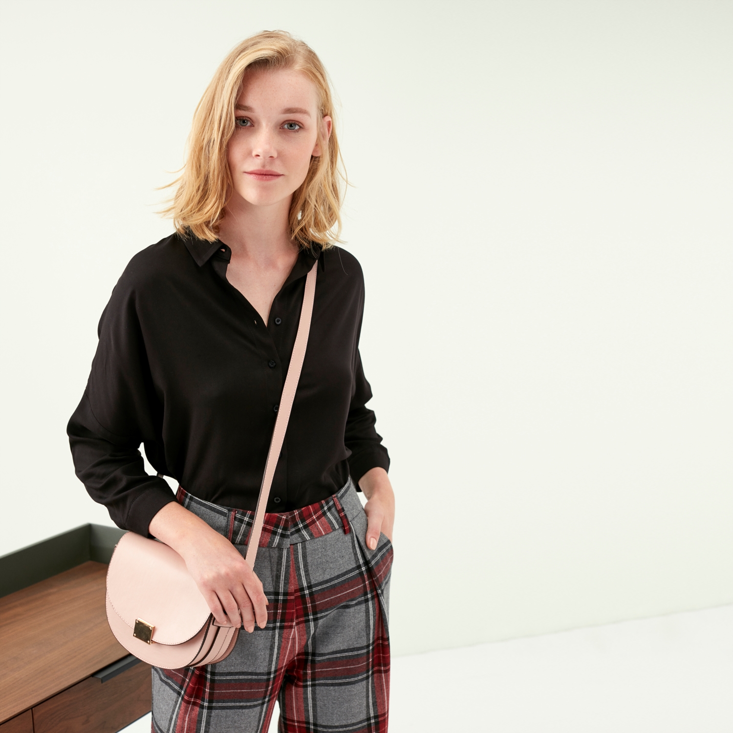 UZUN KOLLU CASUAL GÖMLEK