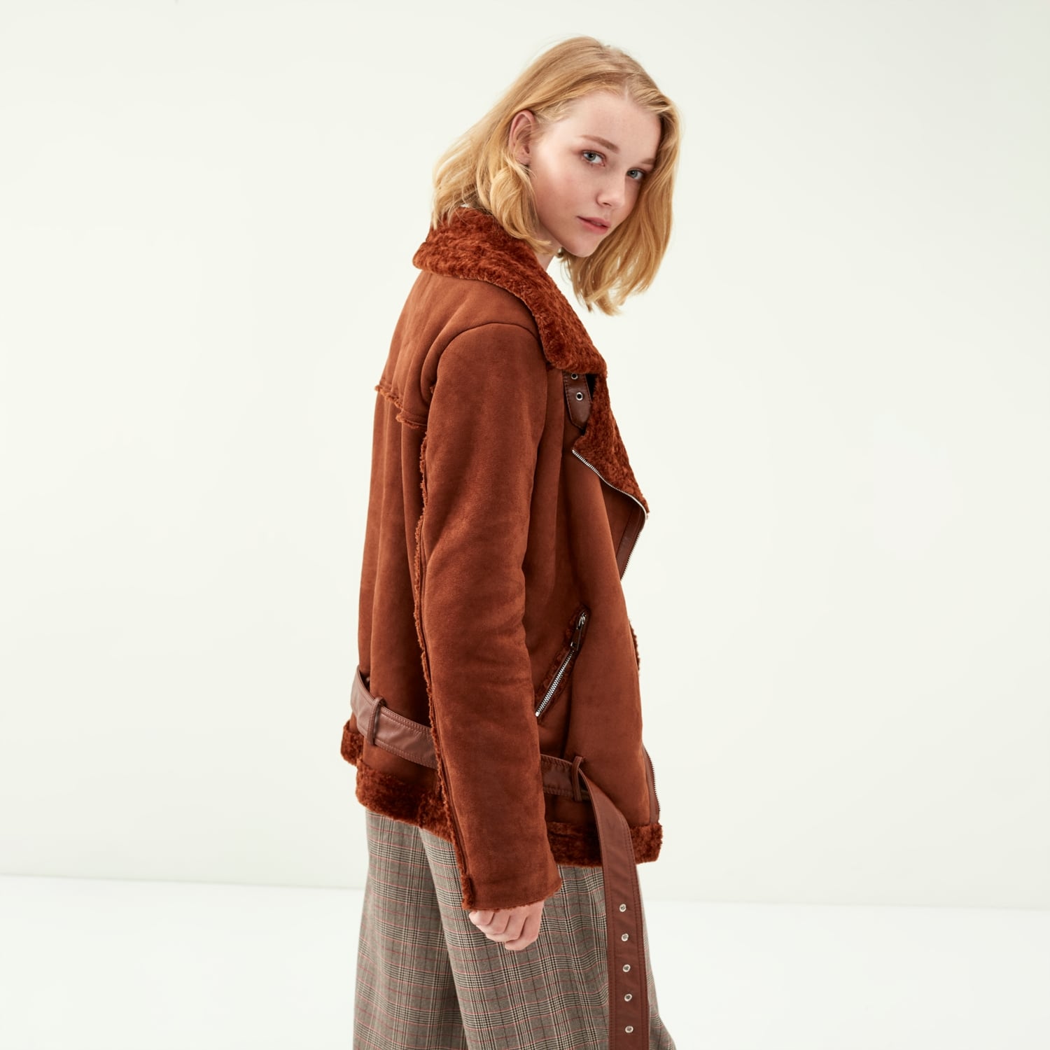 KÜRK YAKA BİKER MONT