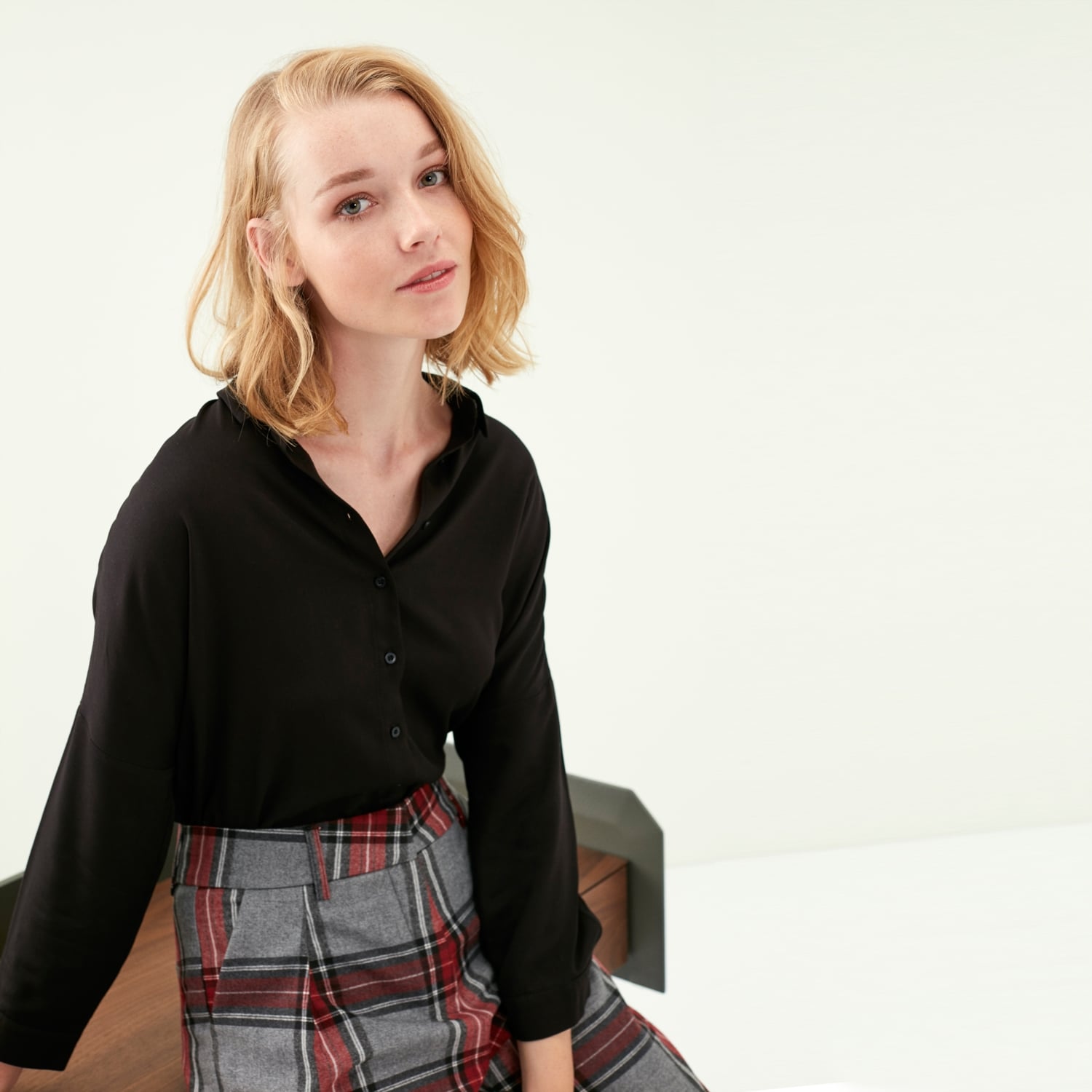 UZUN KOLLU CASUAL GÖMLEK