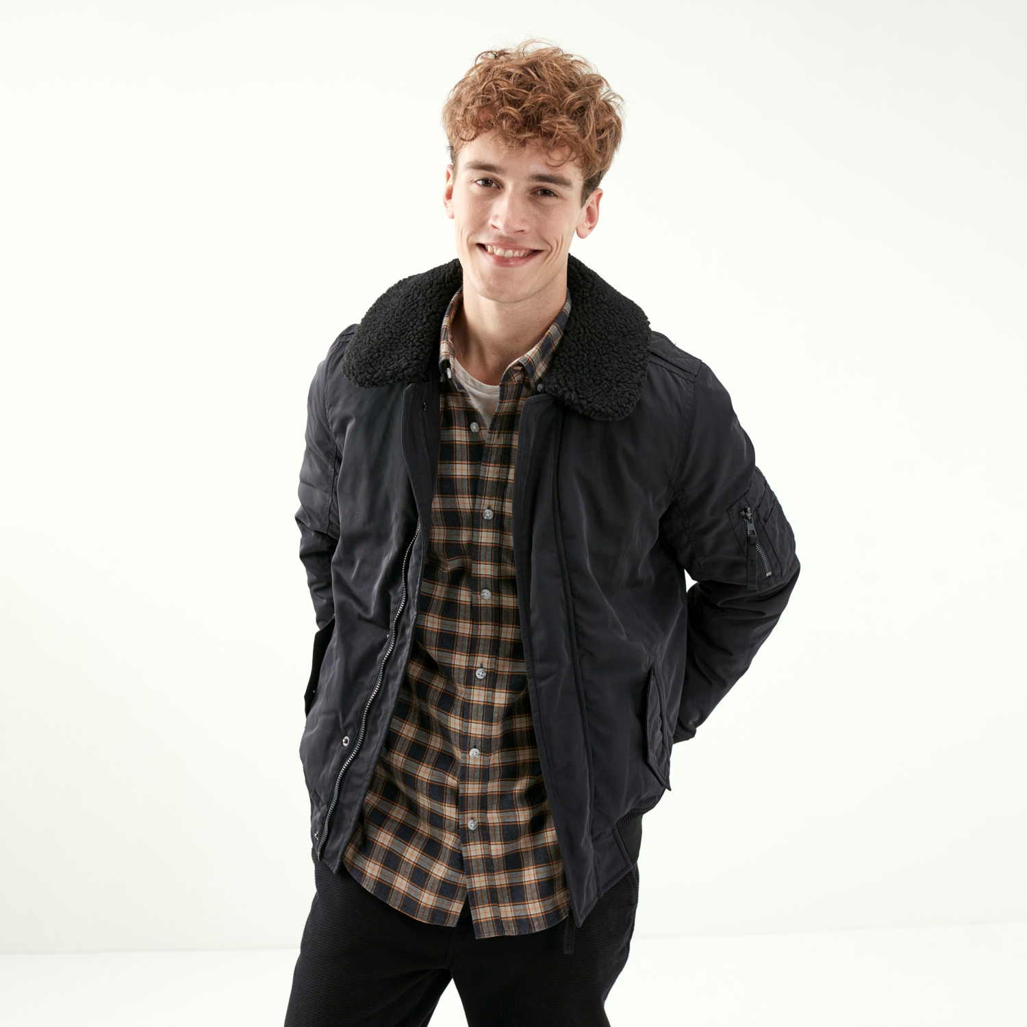 YAKA DETAYLI BOMBER CEKET