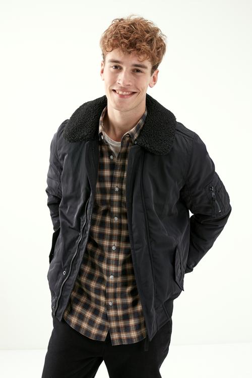  YAKA DETAYLI BOMBER CEKET