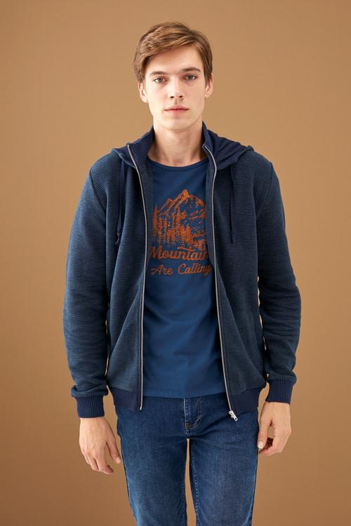  FERMUARLI KAPÜŞONLU SWEATSHIRT