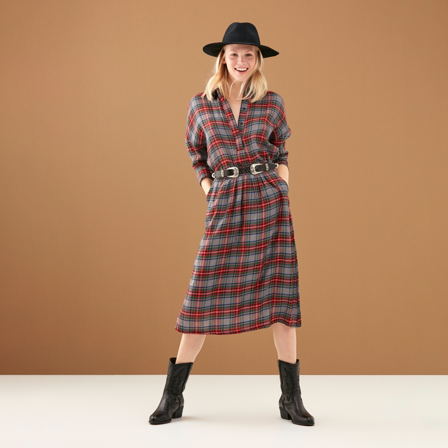 EKOSE DESENLİ MİDİ BOY A FORM ETEK