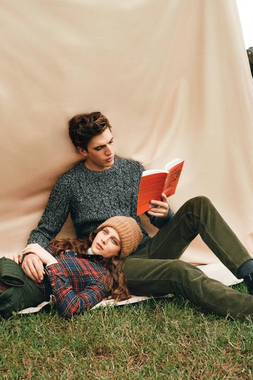  ÖRGÜ DETAYLI BİSİKLET YAKA KAZAK