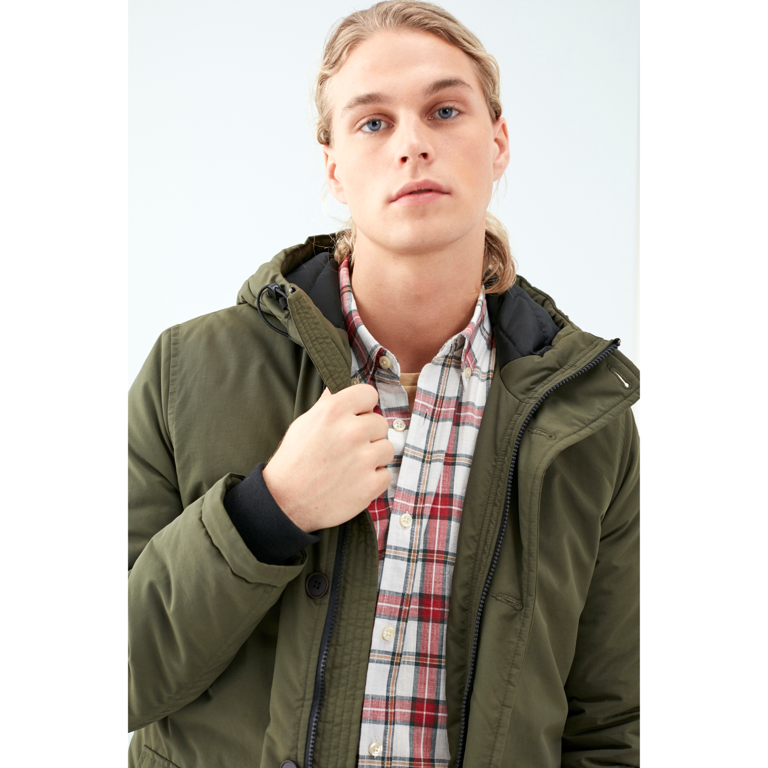 KAPÜŞONLU KALIN PARKA