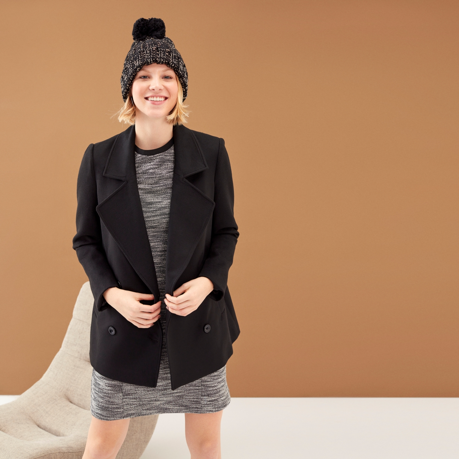 DÜĞME DETAYLI KAŞE KALIN KABAN