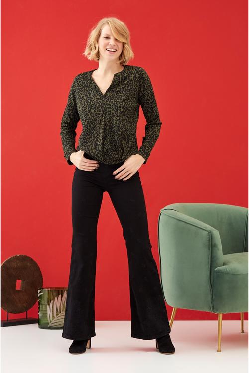  LEOPAR DESENLİ V YAKA CASUAL BLUZ