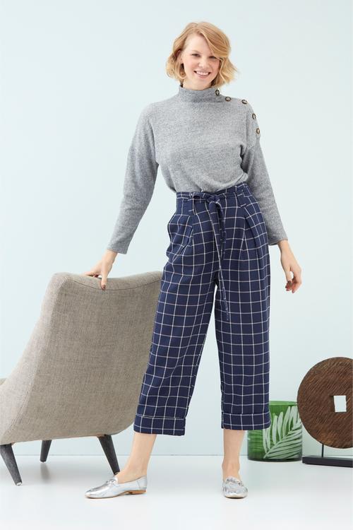  KARE DESENLİ BAĞLAMALI RELAX DOKUMA PANTOLON