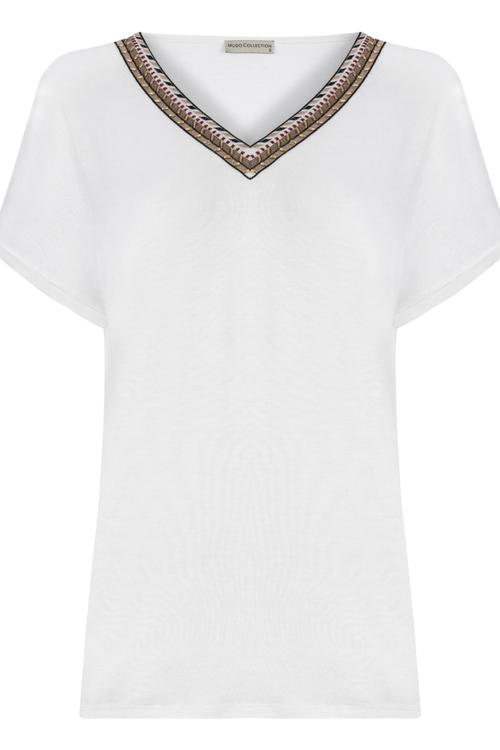  YAKASI ŞERİTLİ KISA KOLLU T-SHIRT