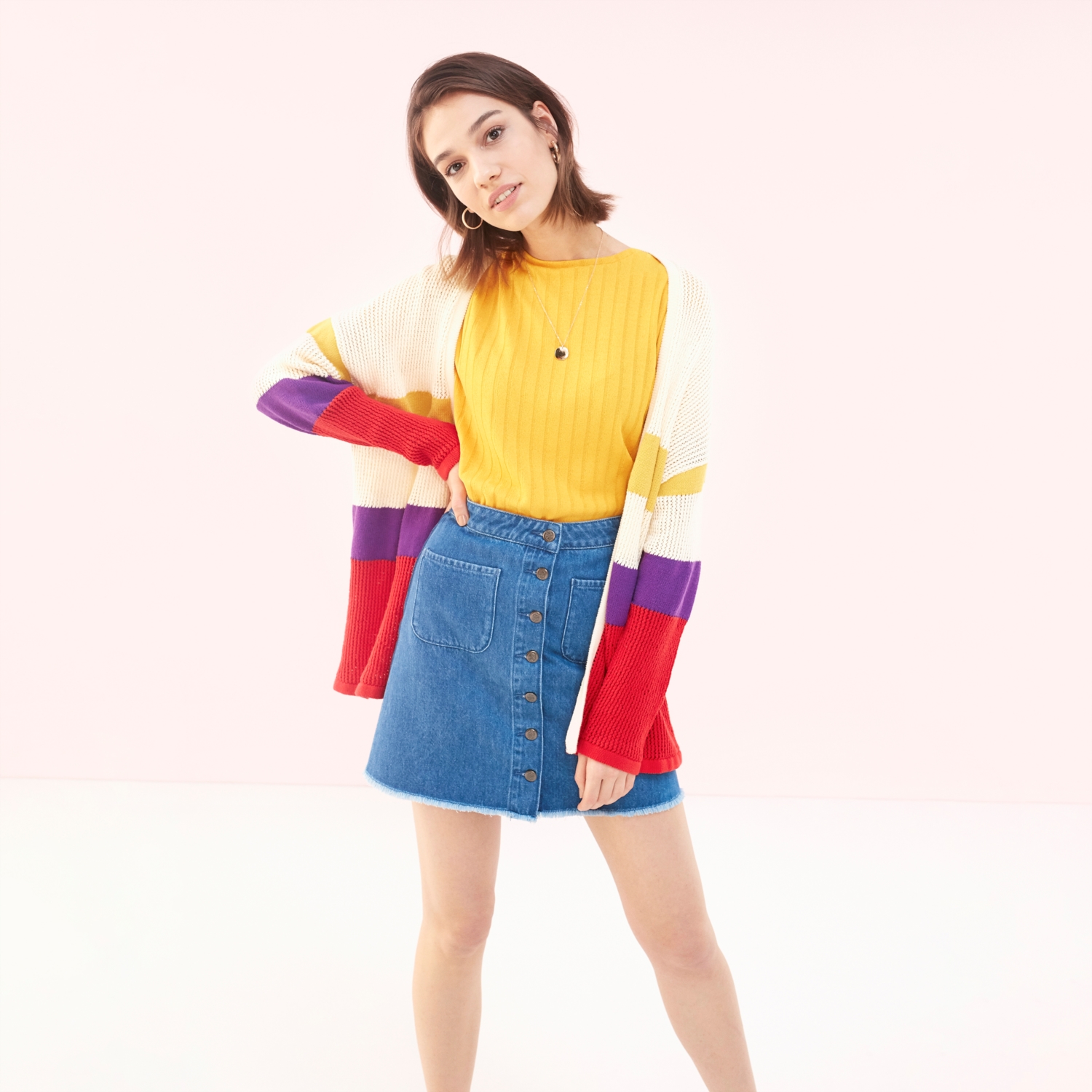 RENKLİ ÇİZGİ DETAYLI TRİKO HIRKA