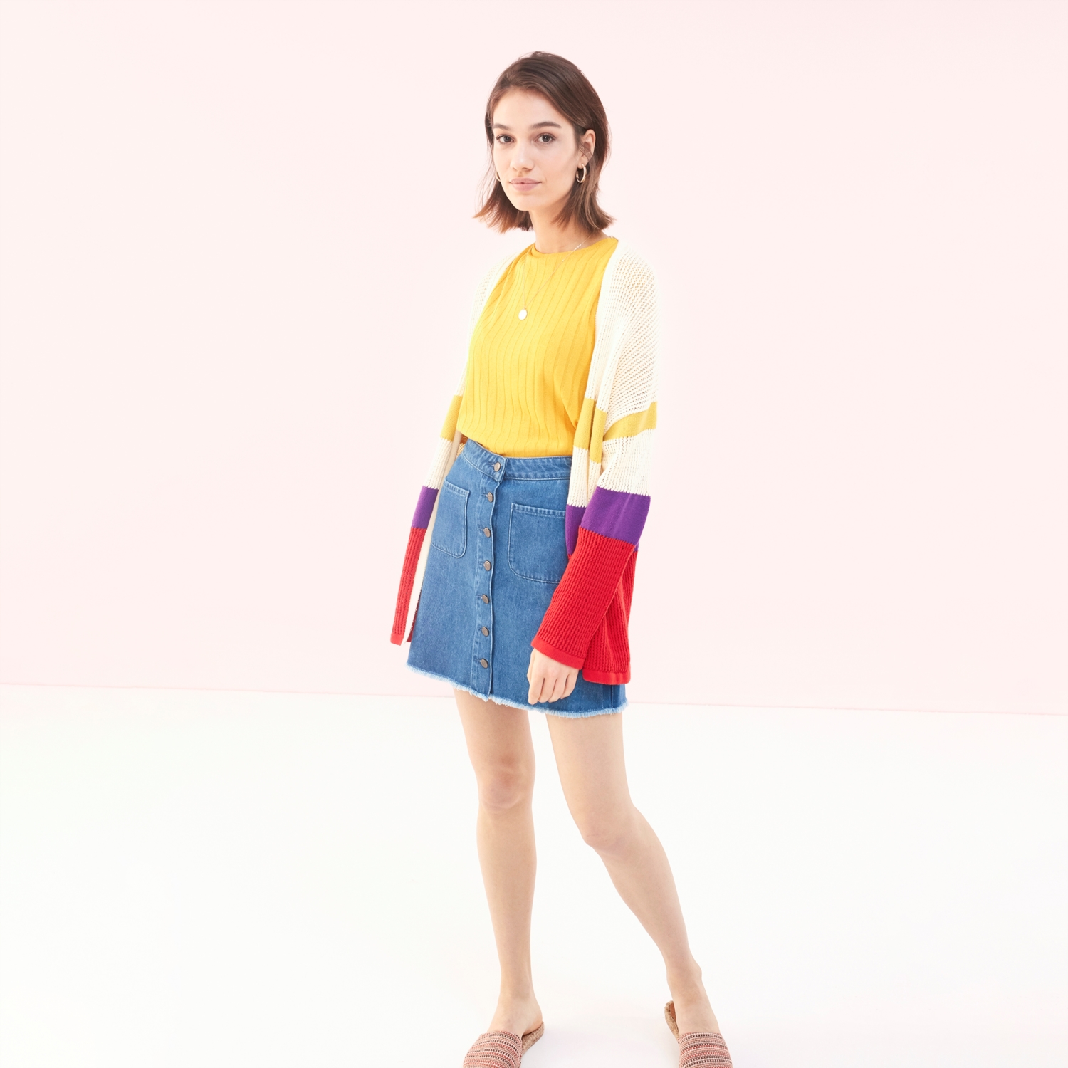 RENKLİ ÇİZGİ DETAYLI TRİKO HIRKA