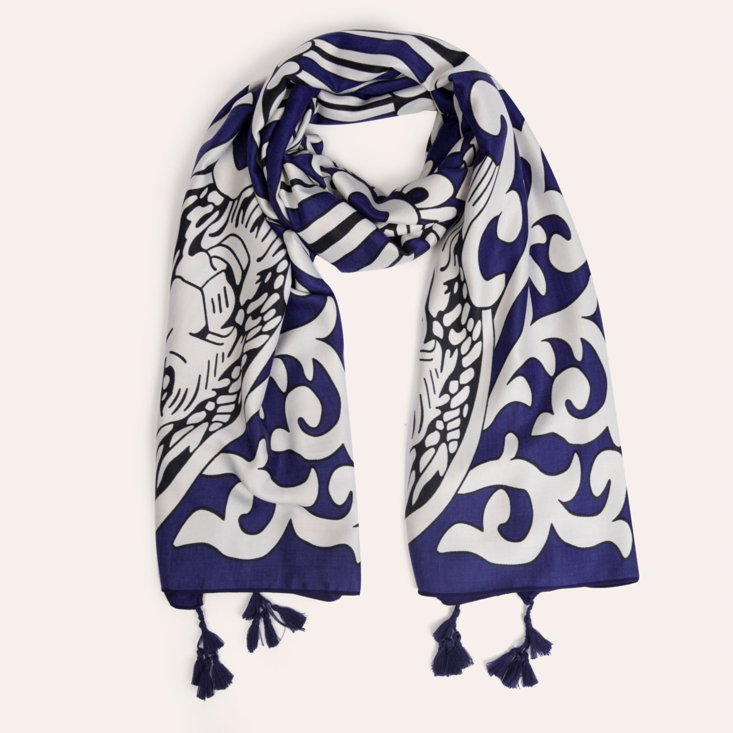 PÜSKÜL DETAYLI DESENLİ ŞAL